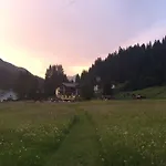 호텔 Heimspitze - Alpenhotel Ski-in & Wirtshaus 4*