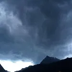 Heimspitze - Alpenhotel Ski-in & Wirtshaus 호텔