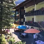Heimspitze - Alpenhotel Ski-in & Wirtshaus 4*