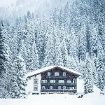 فندق Heimspitze - Alpenhotel Ski-in & Wirtshaus