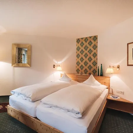 Heimspitze - Alpenhotel Ski-in & Wirtshaus Hotel