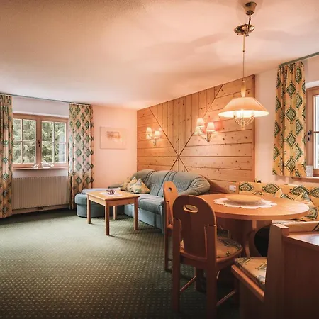 Heimspitze - Alpenhotel & Wirtshaus Szálloda