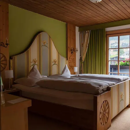 Heimspitze - Alpenhotel & Wirtshaus Szálloda Gargellen