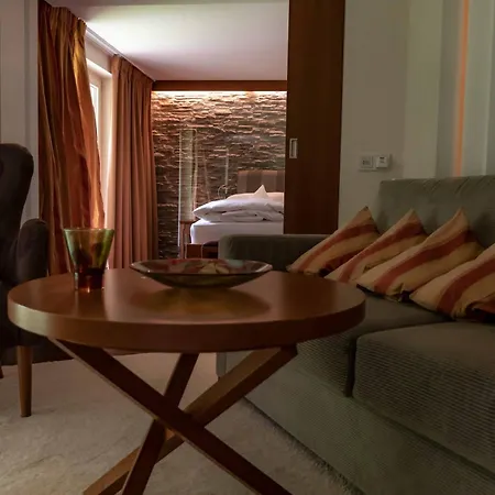 Szálloda Heimspitze - Alpenhotel & Wirtshaus 4*