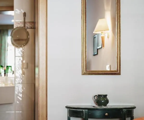 Heimspitze - Alpenhotel Ski-in & Wirtshaus Hotel